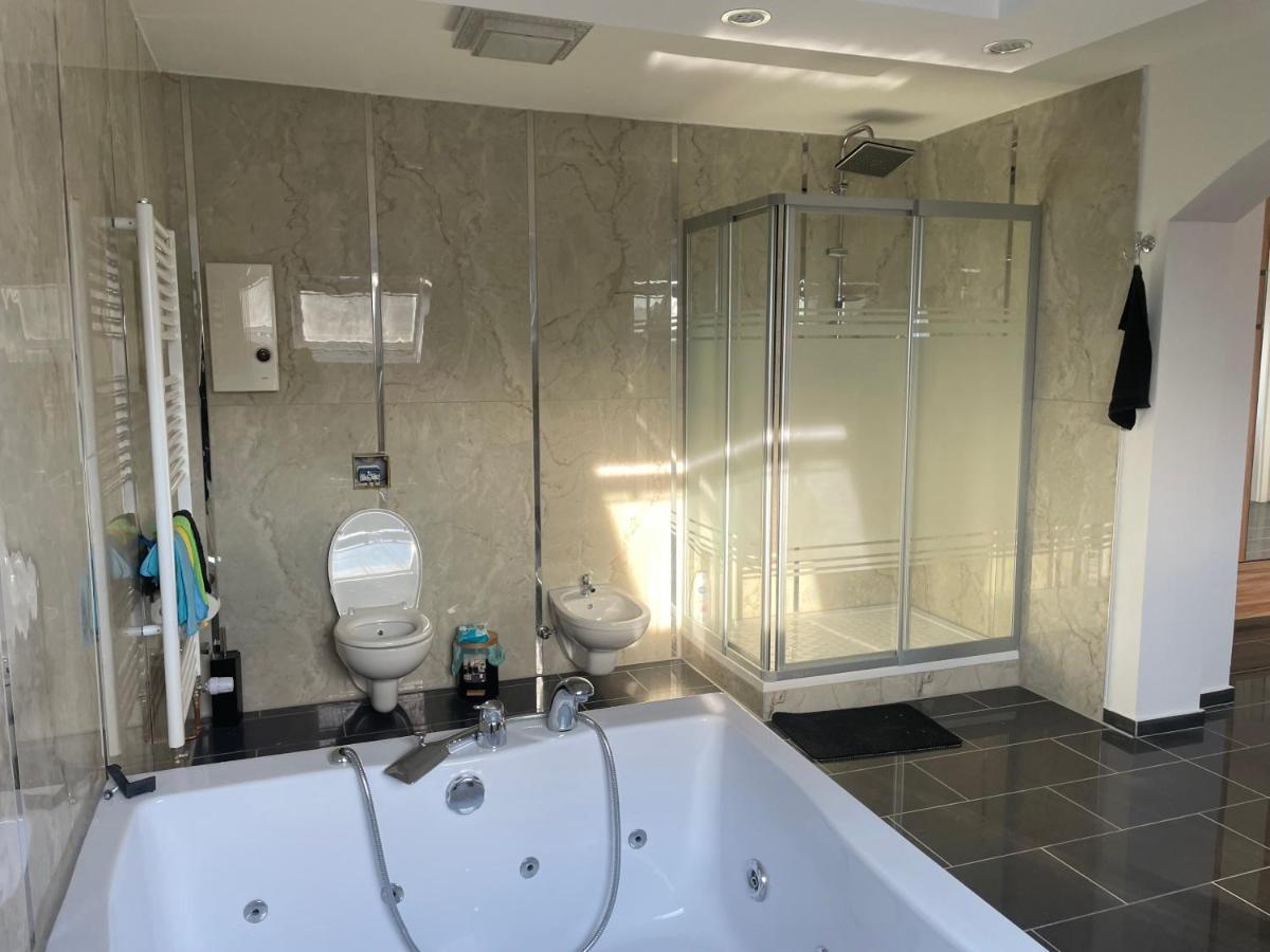 Penthouse Wohnung Ultra Exlusive Duisburgo Exterior foto